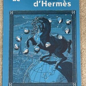 Hermès Blue Illustrated Book - Autumn/Winter 2020